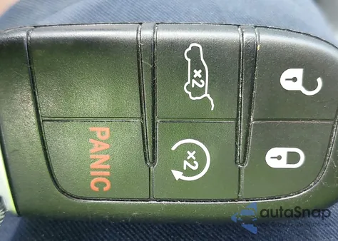 2019 Jeep Grand Cherokee Limited 4X2 from USA, damaged, VIN 1C4RJEBG7KC731425